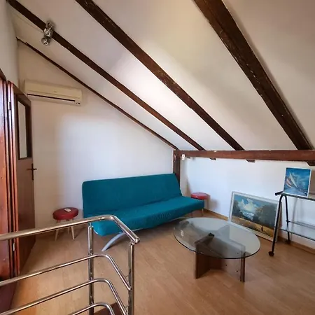 Gordan Apartment *